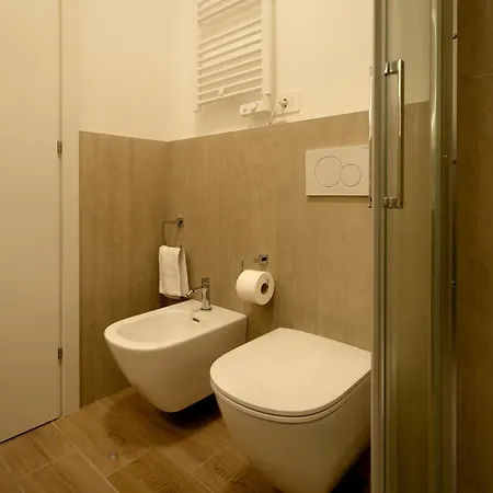 Nilu Apartamento *